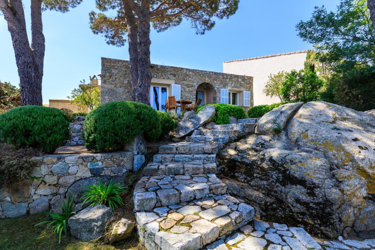 U Piazzale Villa Santa-Reparata-di-Balagna Bagian luar foto